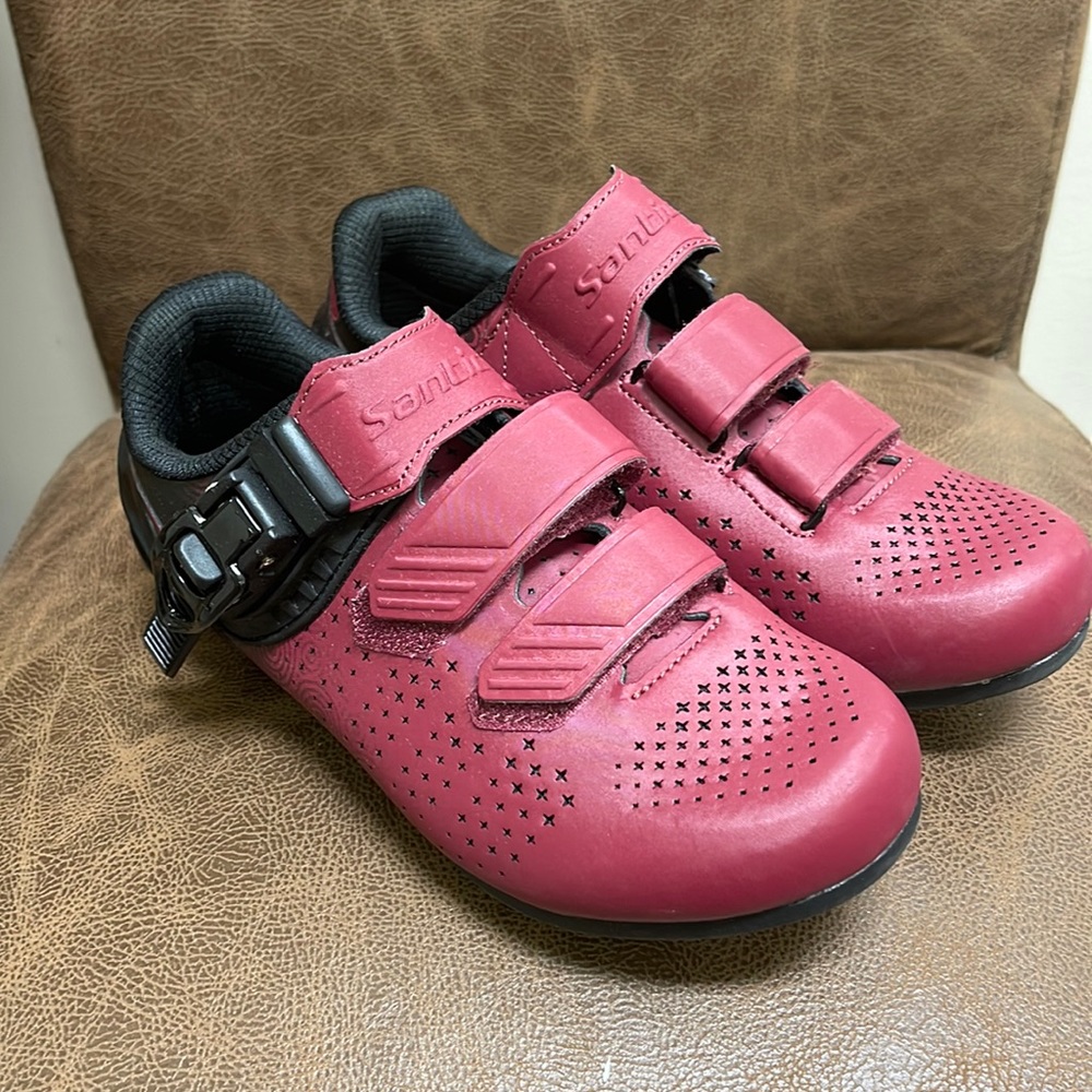 Santic women’s cycling shoe size 5